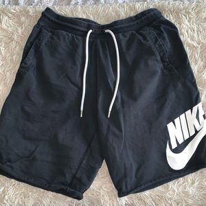 x2 Nike Men’s Shorts size M, Adidas size M, Puma size M, random brand size L
